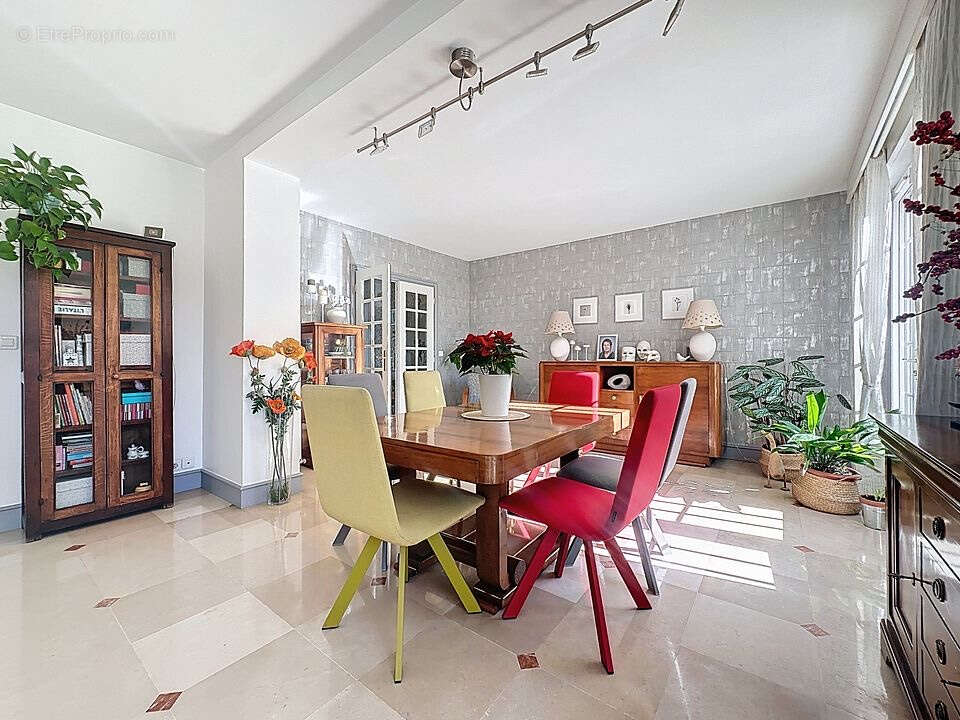 Maison à LE PLESSIS-TREVISE