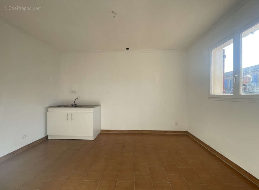 Maison à BOUILLARGUES