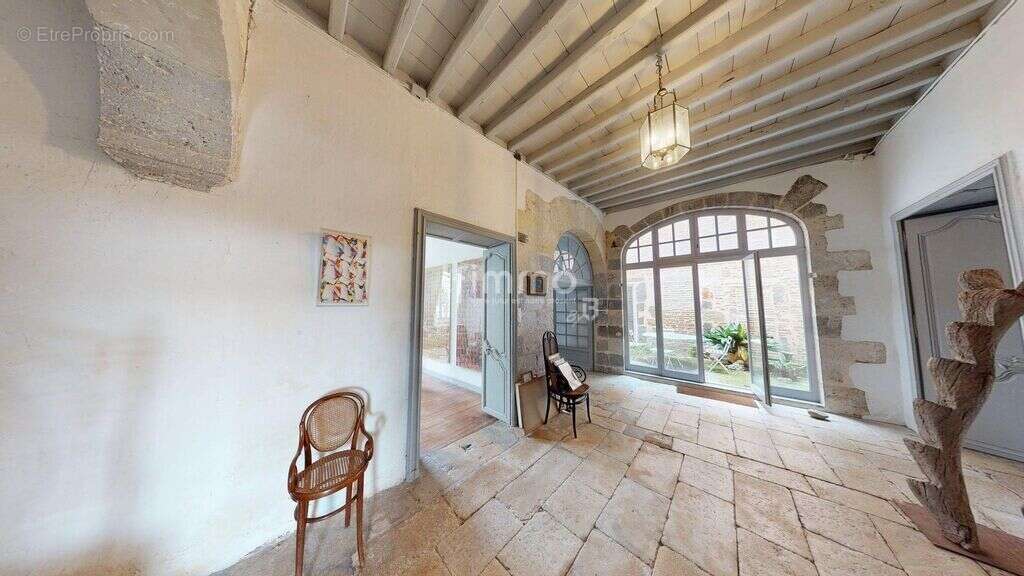 Maison à LE MAS-D&#039;AGENAIS