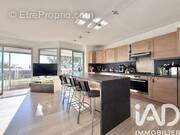 Photo 1 - Appartement à SAINT-LAURENT-DU-VAR