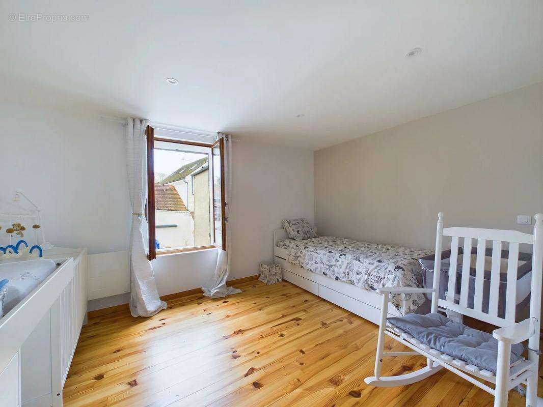 Maison à NEUILLY-EN-VEXIN