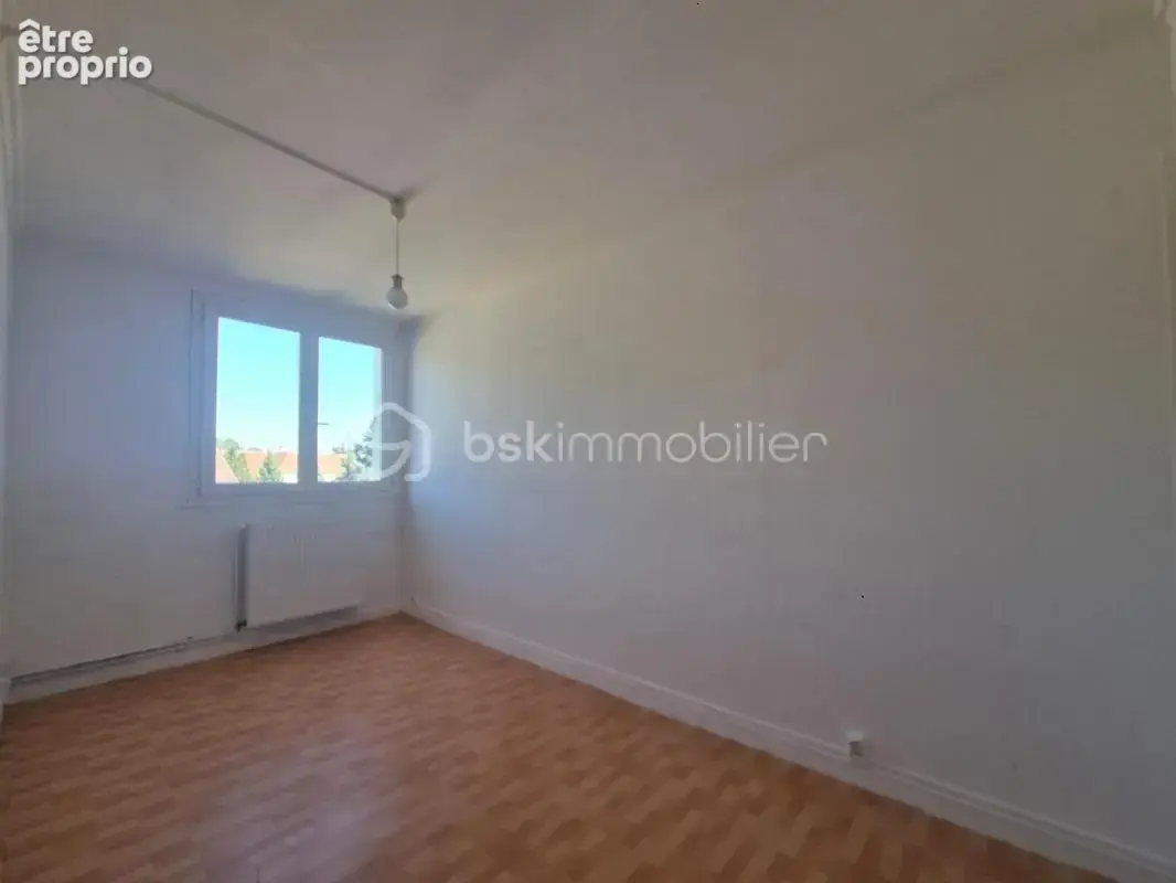 Appartement à provins_ 3 chambres _ balcon_ cave ! - photo 10
