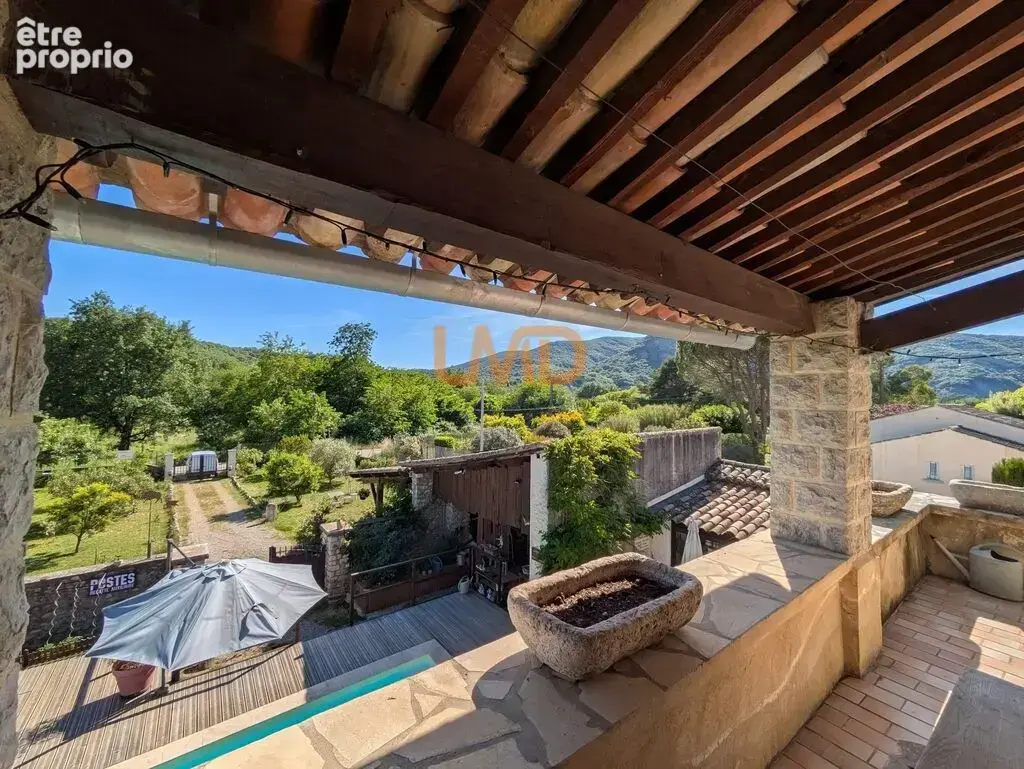 Maison en pierre 7 pièces 150m2, piscine, jardin - photo 22