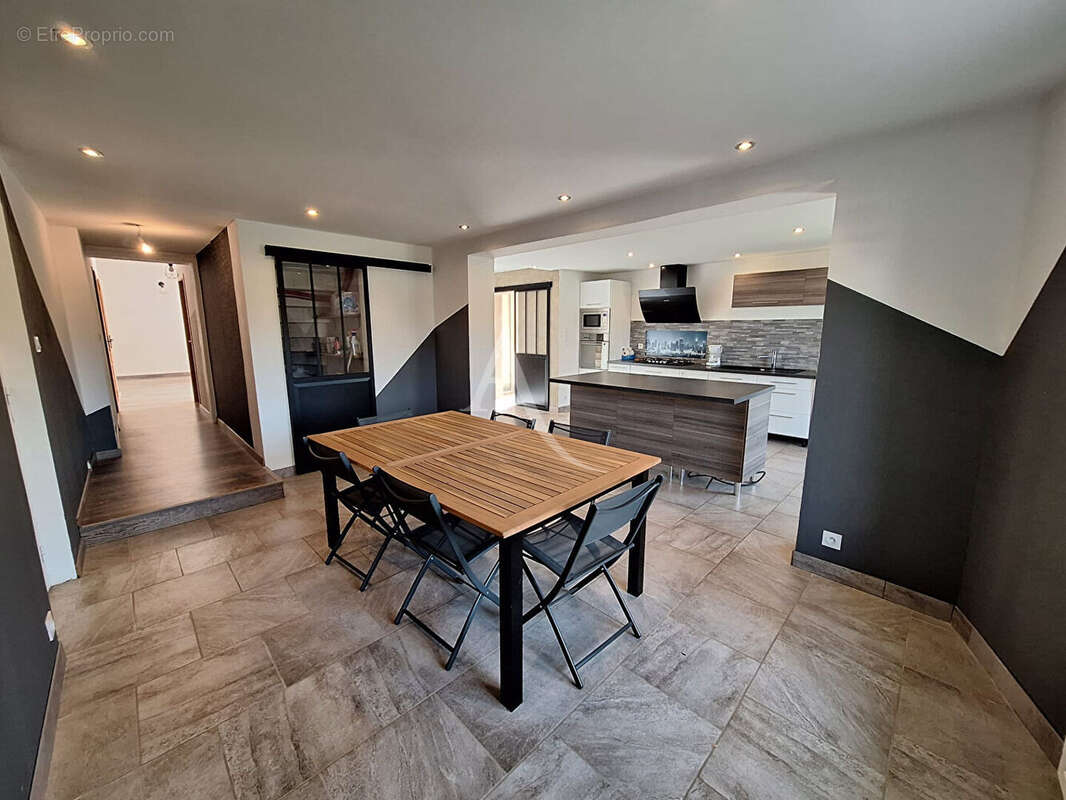 Maison à MARGUERITTES