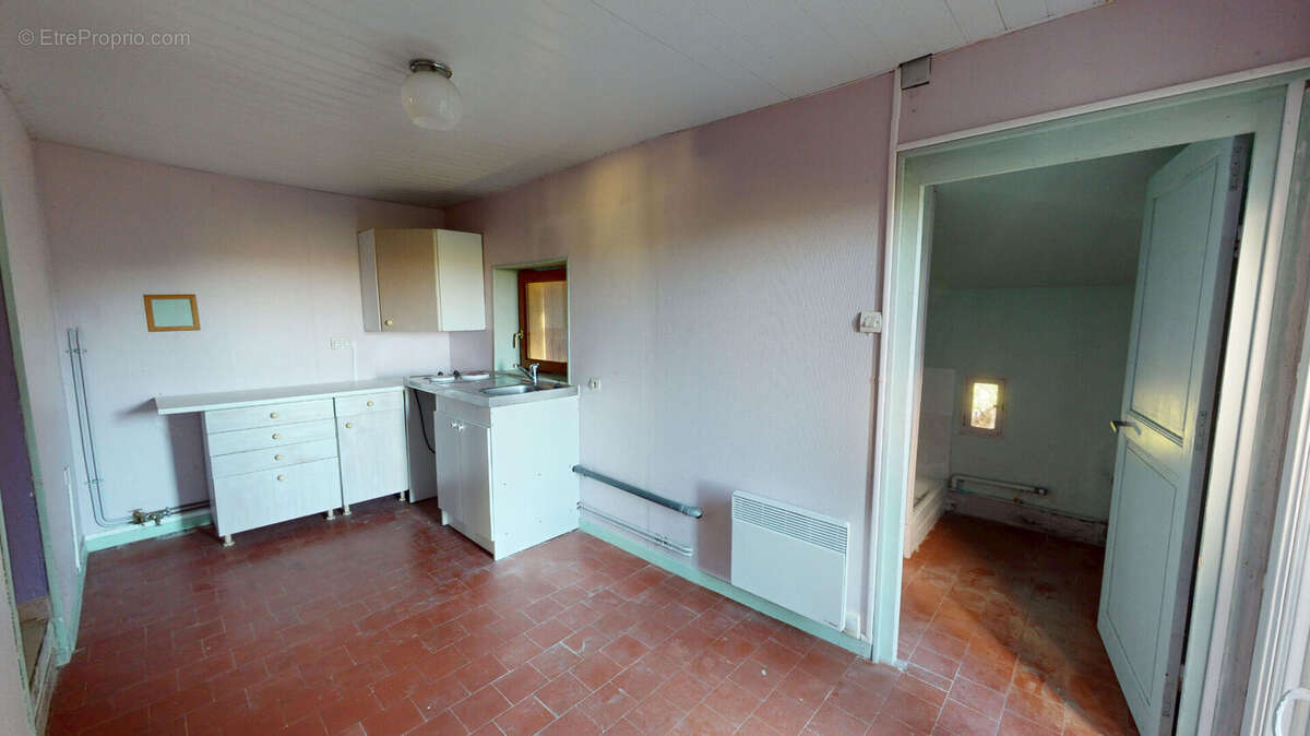 Maison à PRECY