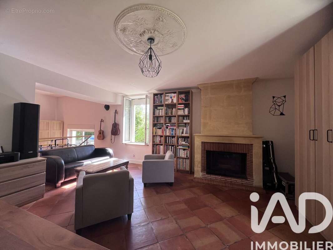 Maison 145 m² à Branne  - photo 5