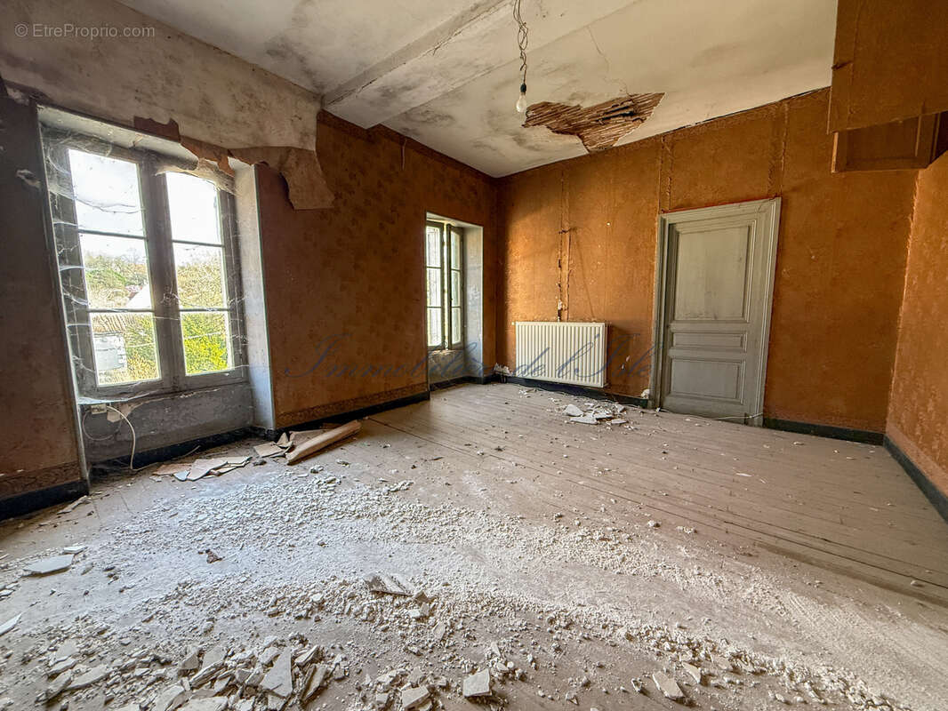 Appartement à CUBJAC