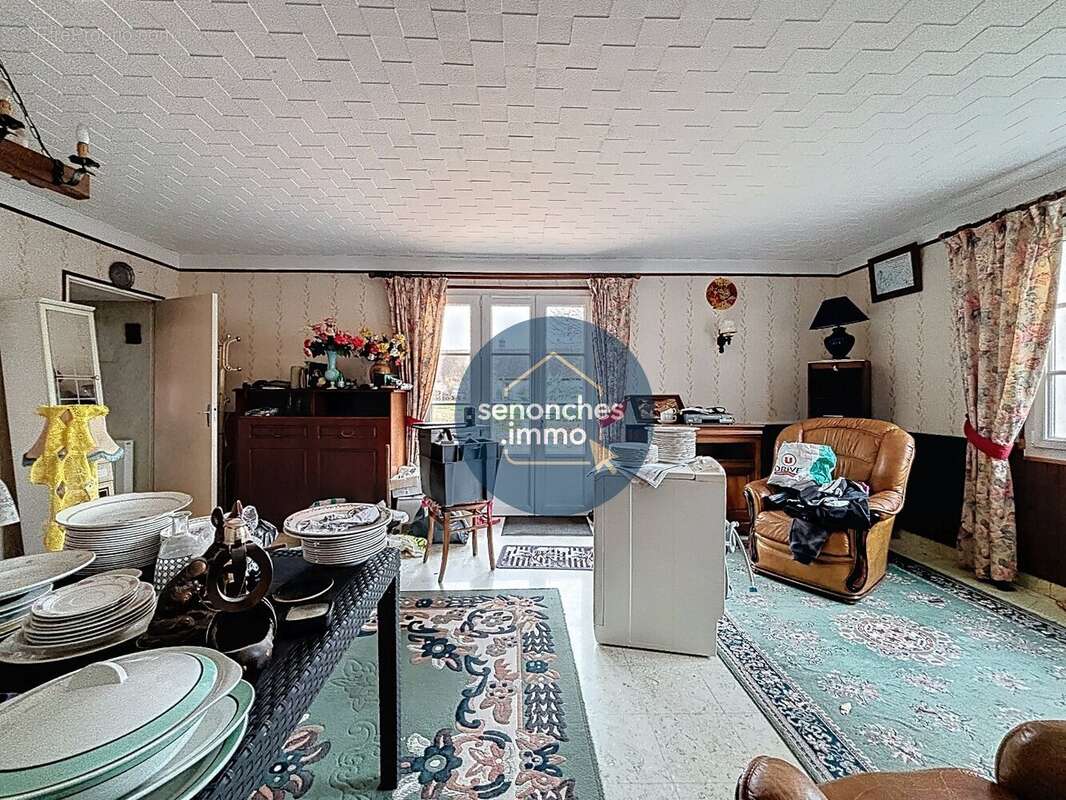 Maison à CHATEAUNEUF-EN-THYMERAIS