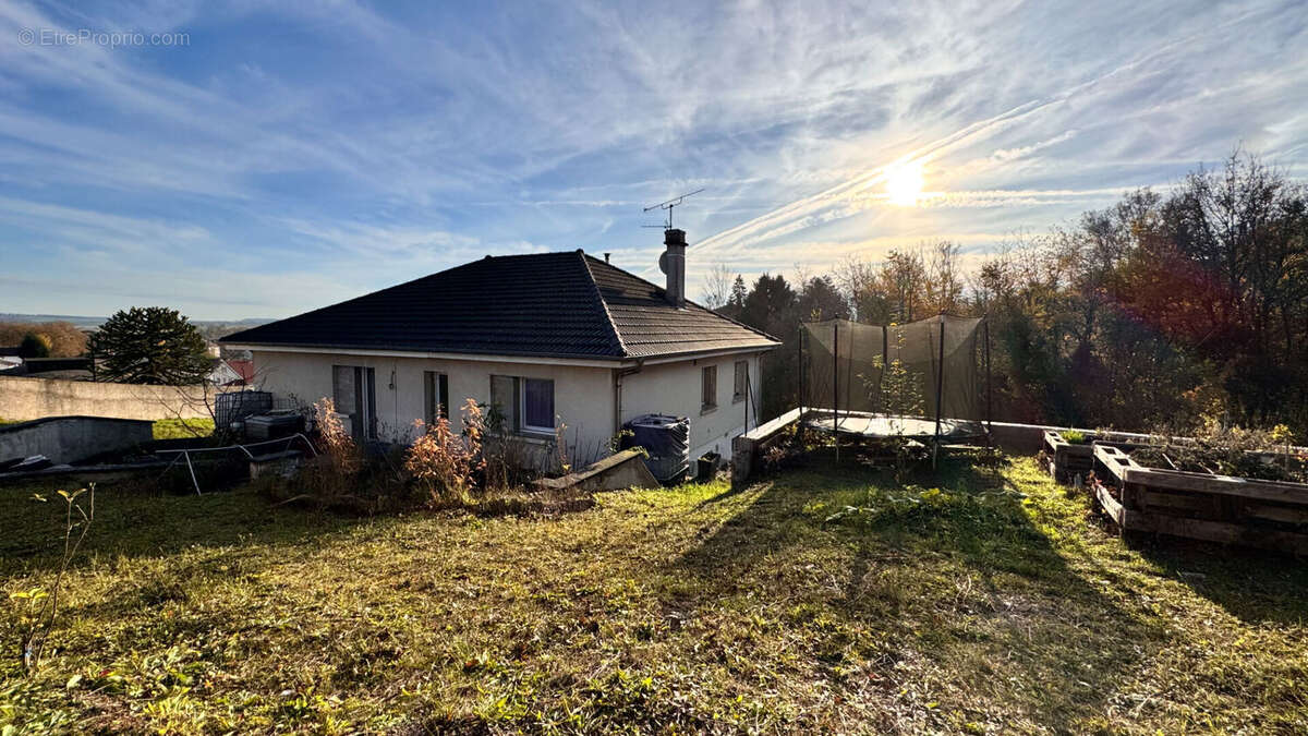 Maison à EINVILLE-AU-JARD