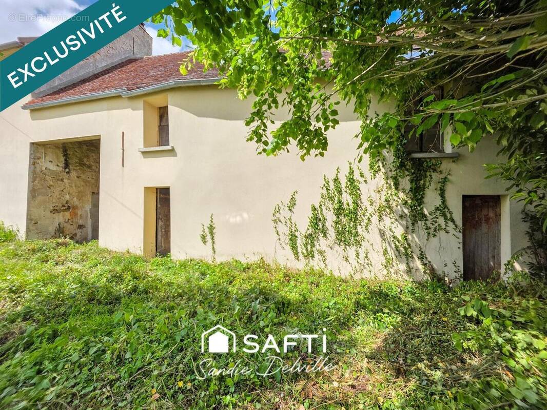 Photo 1 - Maison à CRECY-LA-CHAPELLE