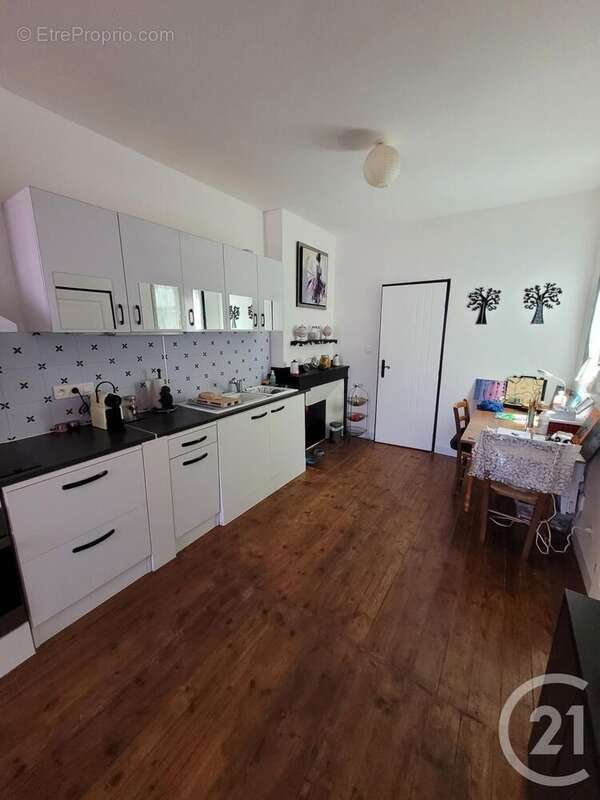 Maison à LISLE-SUR-TARN