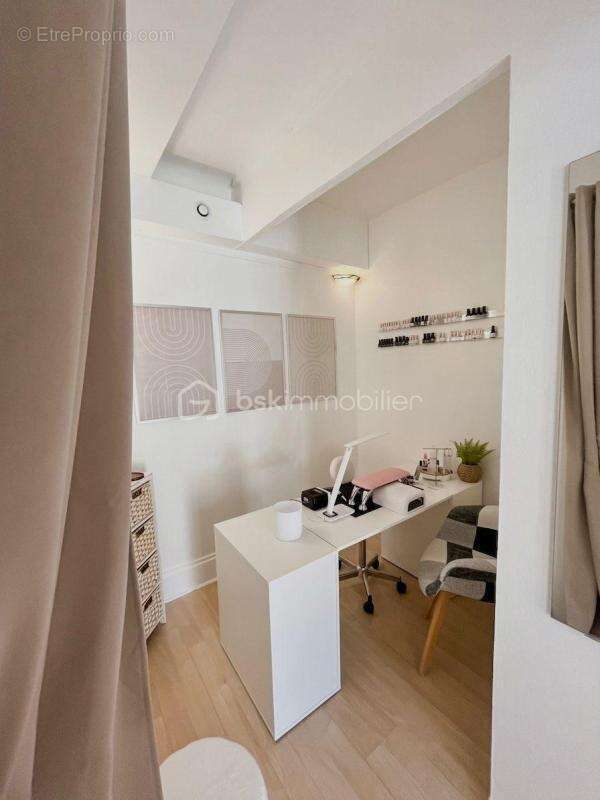 Commerce à SAINT-JEAN-DE-MAURIENNE