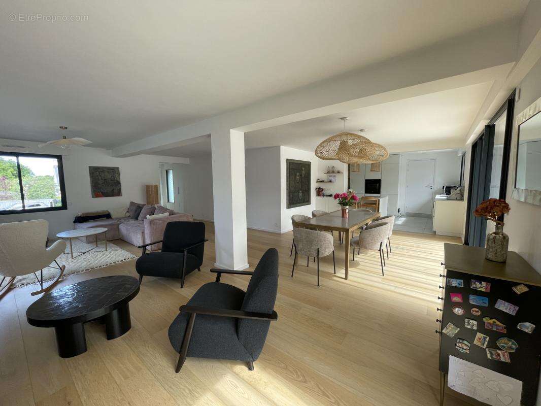 Maison à LA TURBALLE