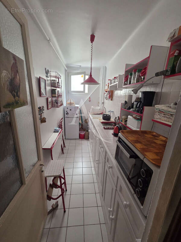 Appartement à PARIS-19E