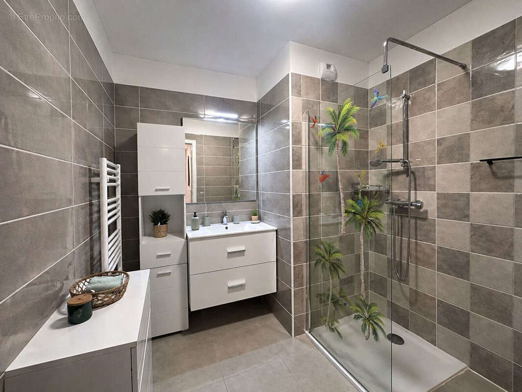 Appartement à FREJUS