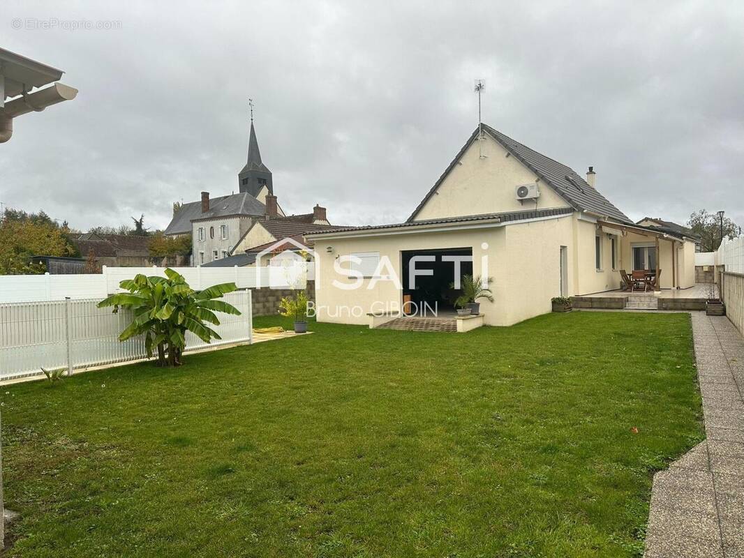 Photo 1 - Maison à POILLY-LEZ-GIEN