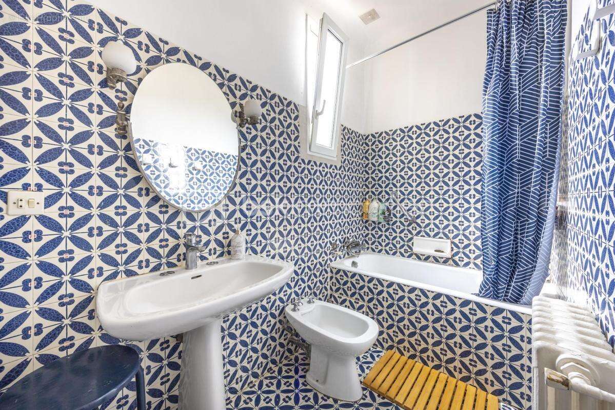 Appartement à CIBOURE