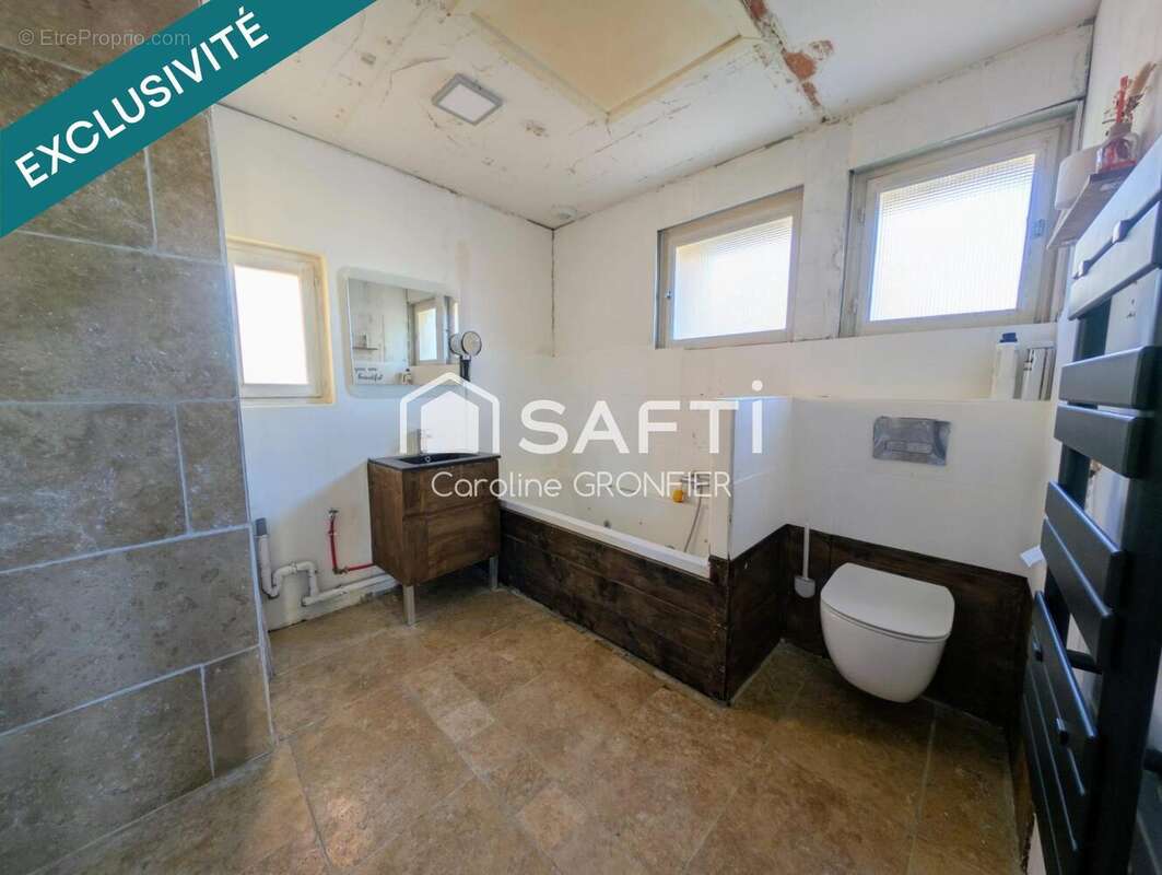 Photo 7 - Maison à PALINGES