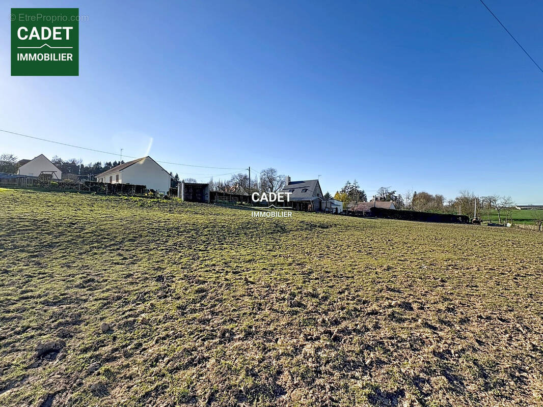 Terrain à FLEURY