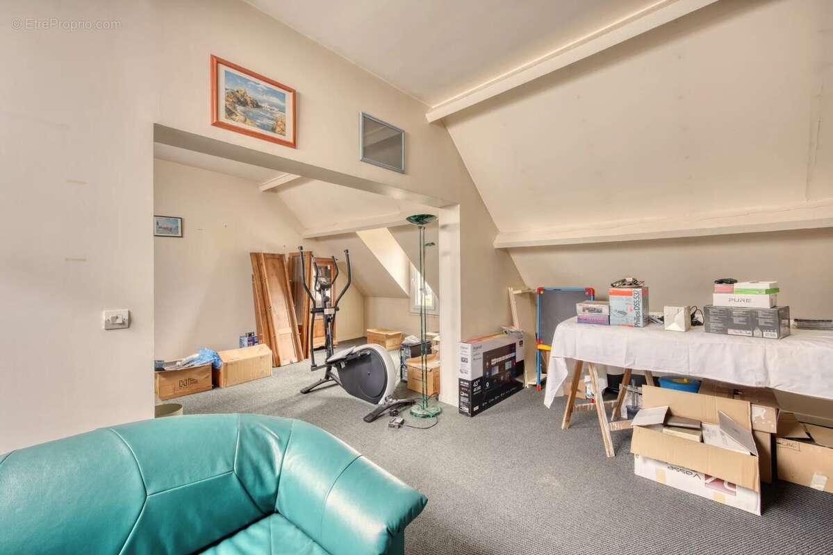 Maison à PLAISIR