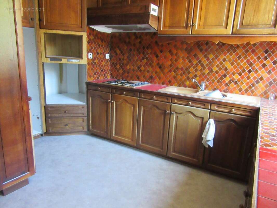 Maison à MARCILLAC-VALLON