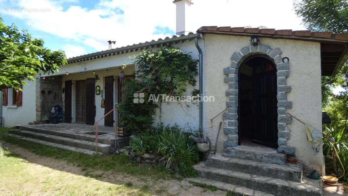 Maison à VABRES