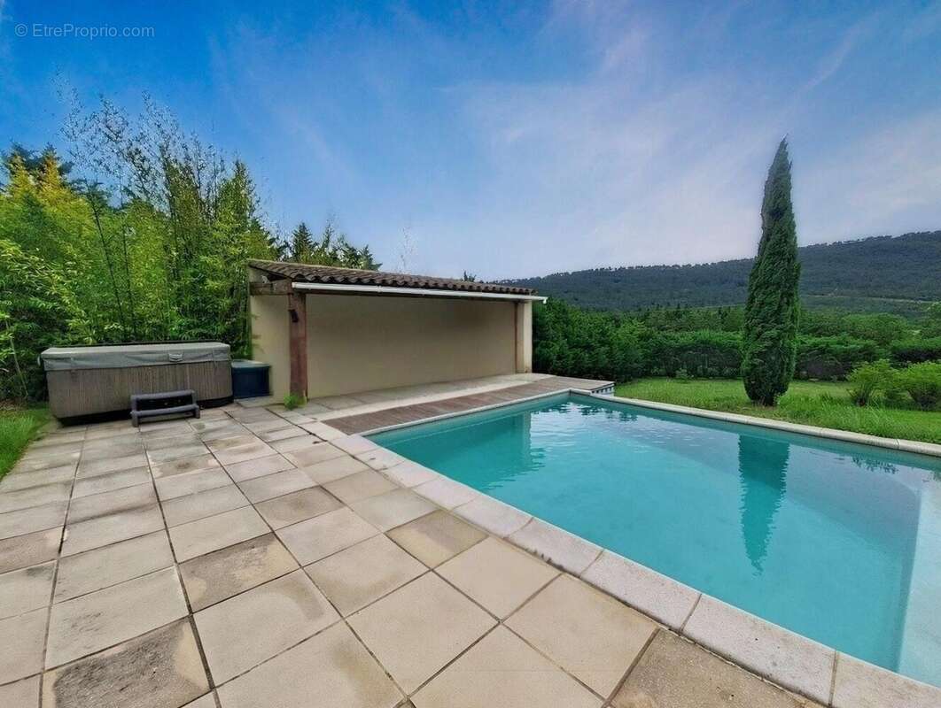 Photo 3 - Maison à BRIGNOLES