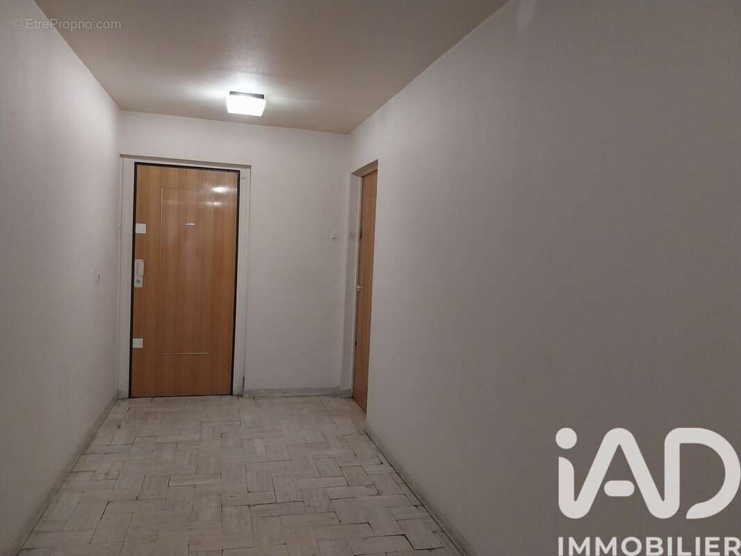 Photo 9 - Appartement à CHELLES