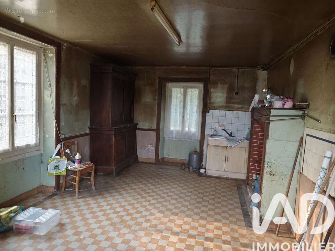 Maison 95 m² à Saint-Nicolas-Des-Bois  - photo 9