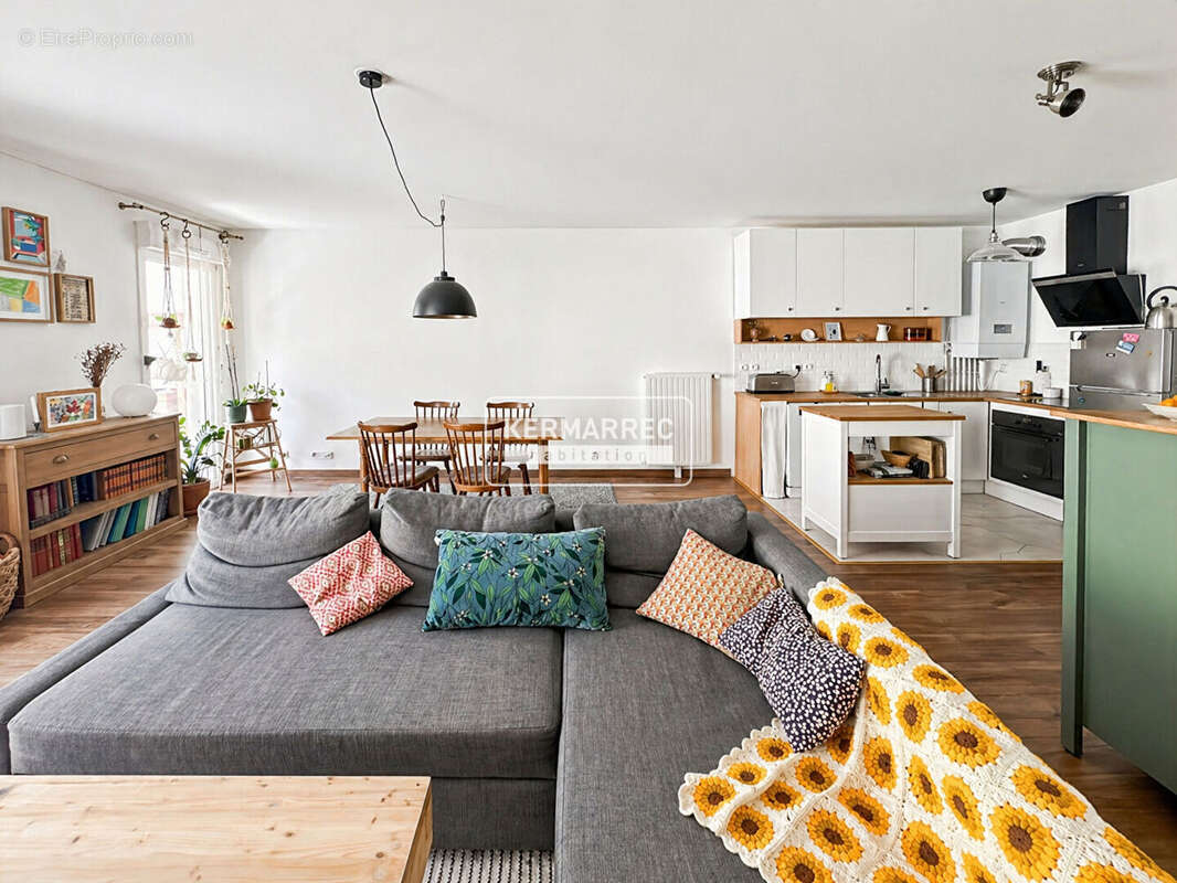 Appartement st jacques - 4 pieces - 3 chambres - sud - loggia - photo 2
