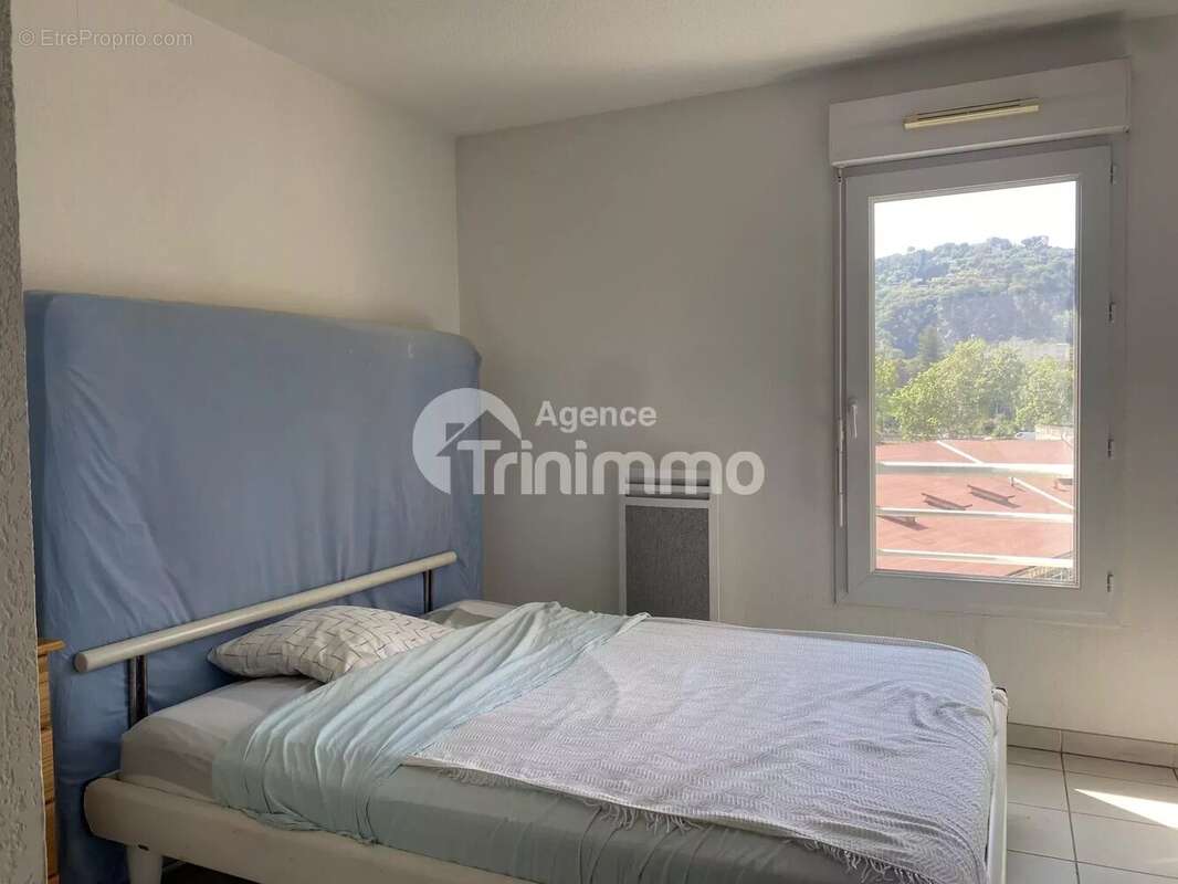 Appartement à SAINT-ANDRE-DE-LA-ROCHE