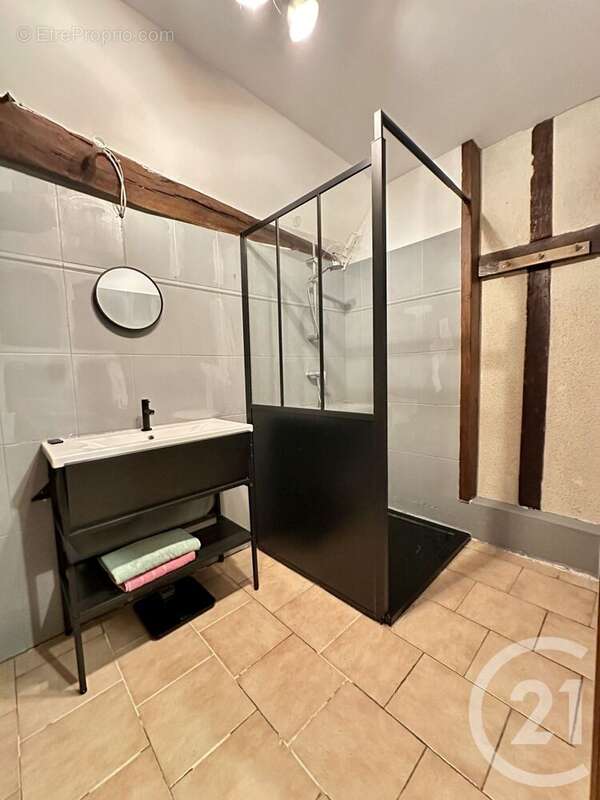 Maison à LA CROIX-DU-PERCHE