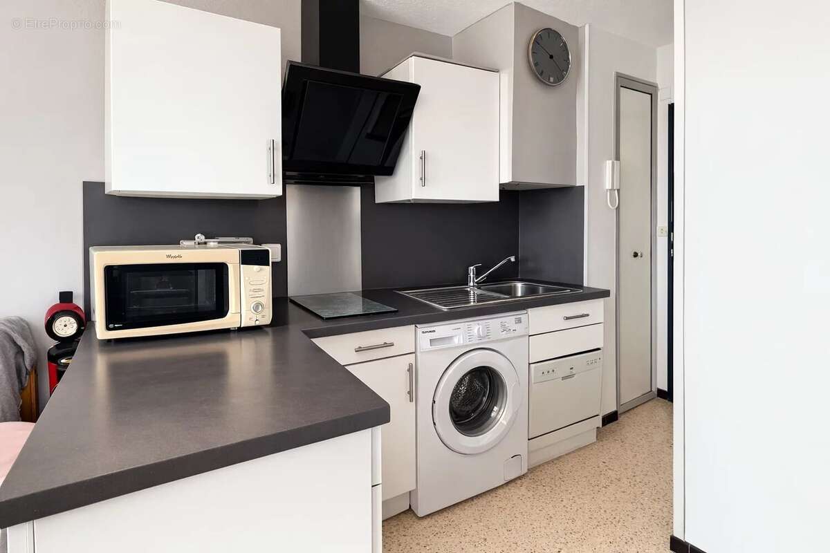 Appartement à MAUGUIO