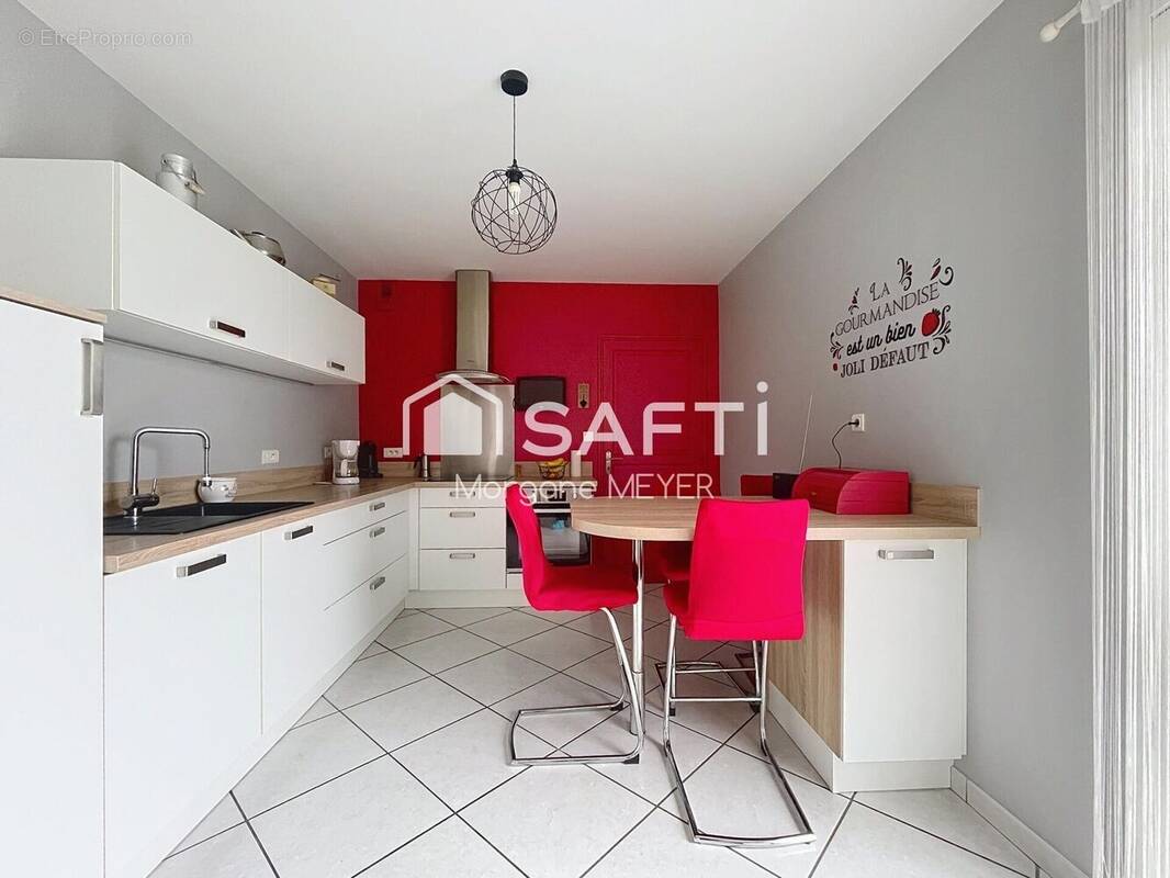 Photo 1 - Maison à SAINT-LYPHARD