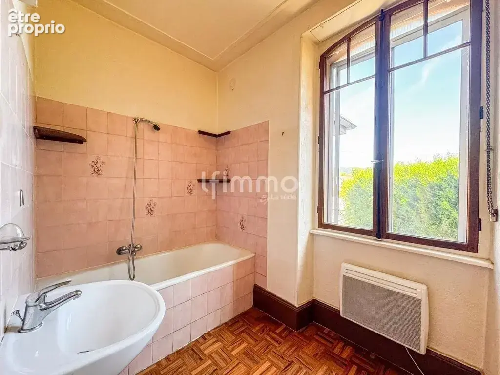 Maison 6 pièces sur 23 ares - photo 12