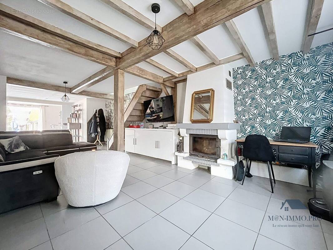 Maison à HAZEBROUCK