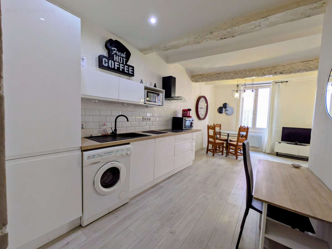 Appartement à SANARY-SUR-MER