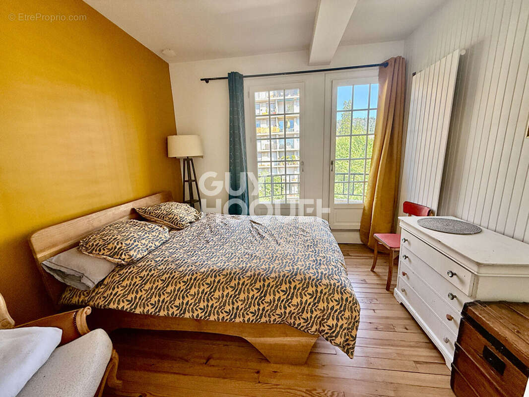 Appartement à CHAMALIERES