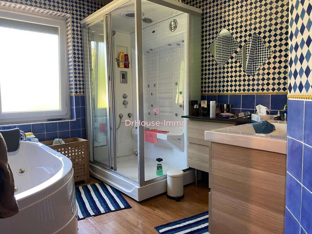 Maison 155 m² à Saint-Pierre-De-Varengeville  - photo 7