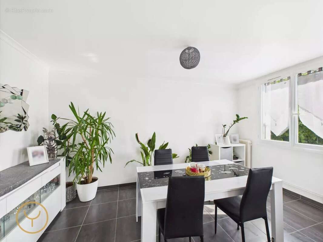 Appartement à TROYES