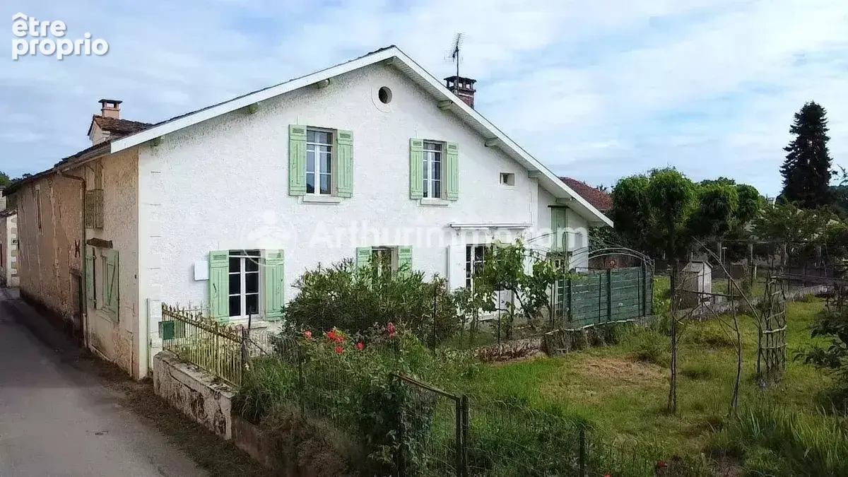 Maison  99 m², 3 ch + 2 granges attenantes - photo 3