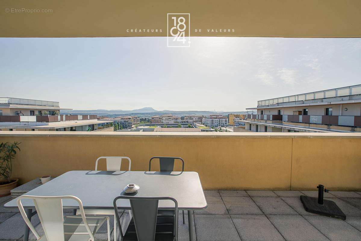Appartement à AIX-EN-PROVENCE