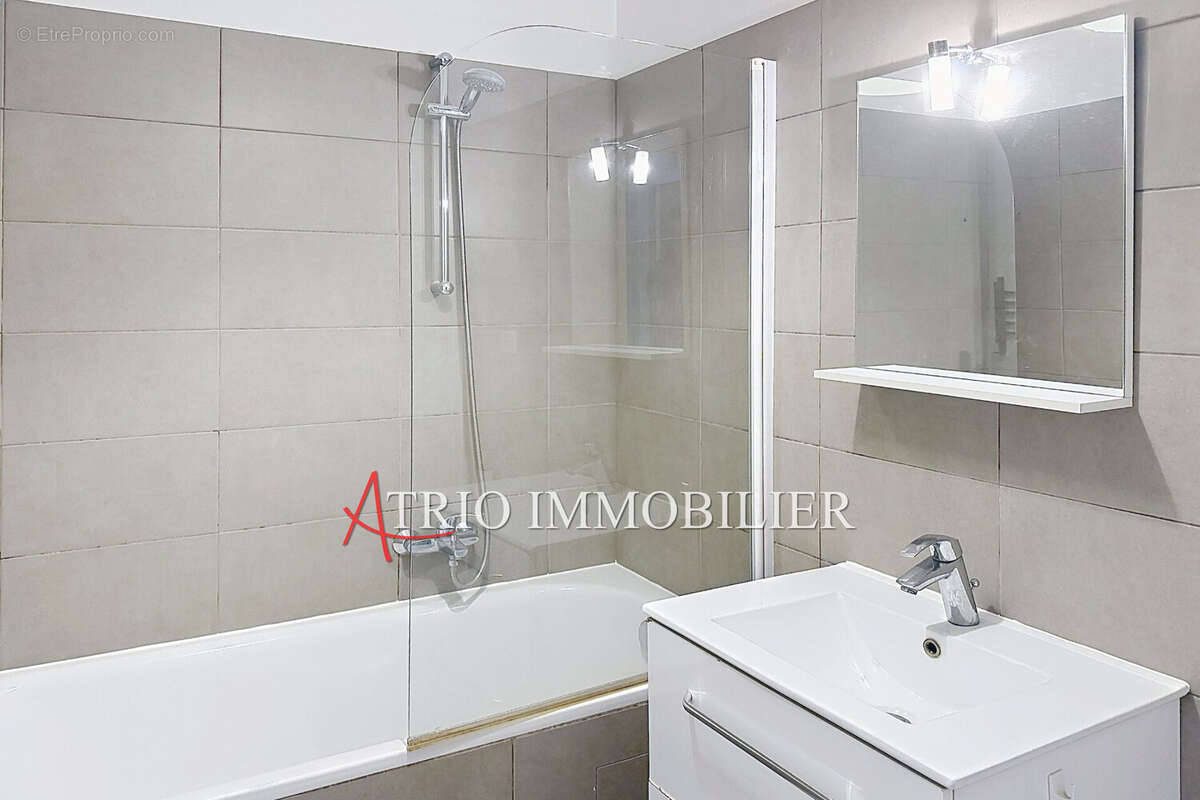 Appartement 55 m² à Cagnes-Sur-Mer  - photo 6