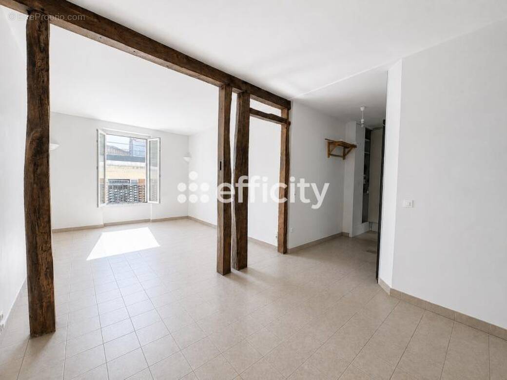 Appartement à CLICHY