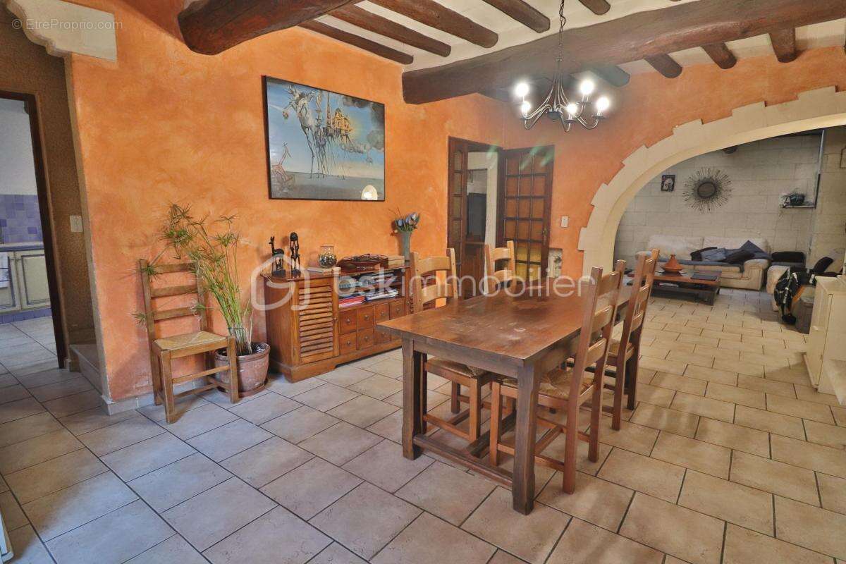 Maison de village R+3 de 169m², 4 chambres, garage, terrasse extérieure - photo 21