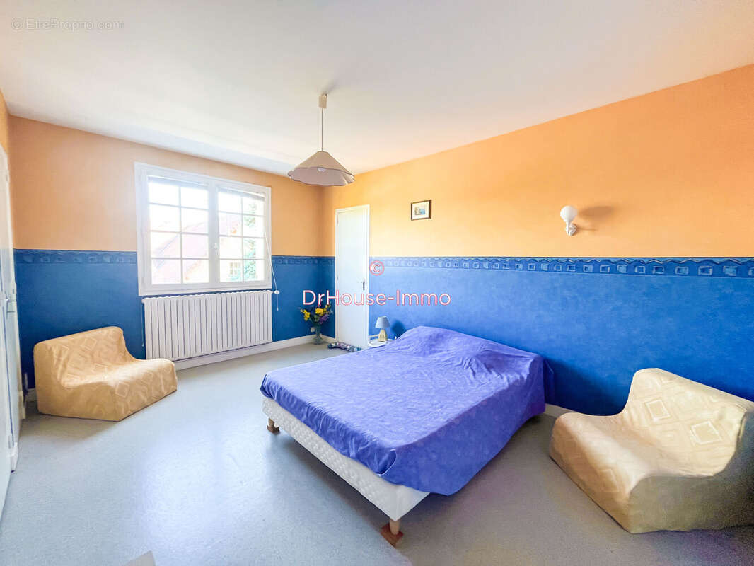 Maison à CHATELLERAULT