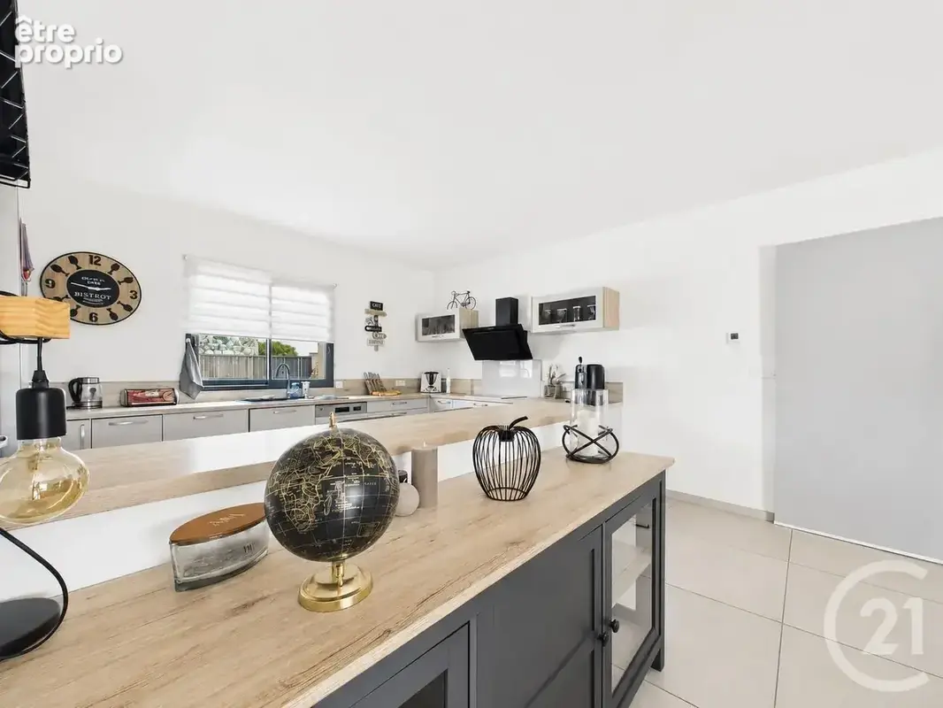 Maison 5 pièces 160 m² à vendre à Chartres (28000) - photo 5