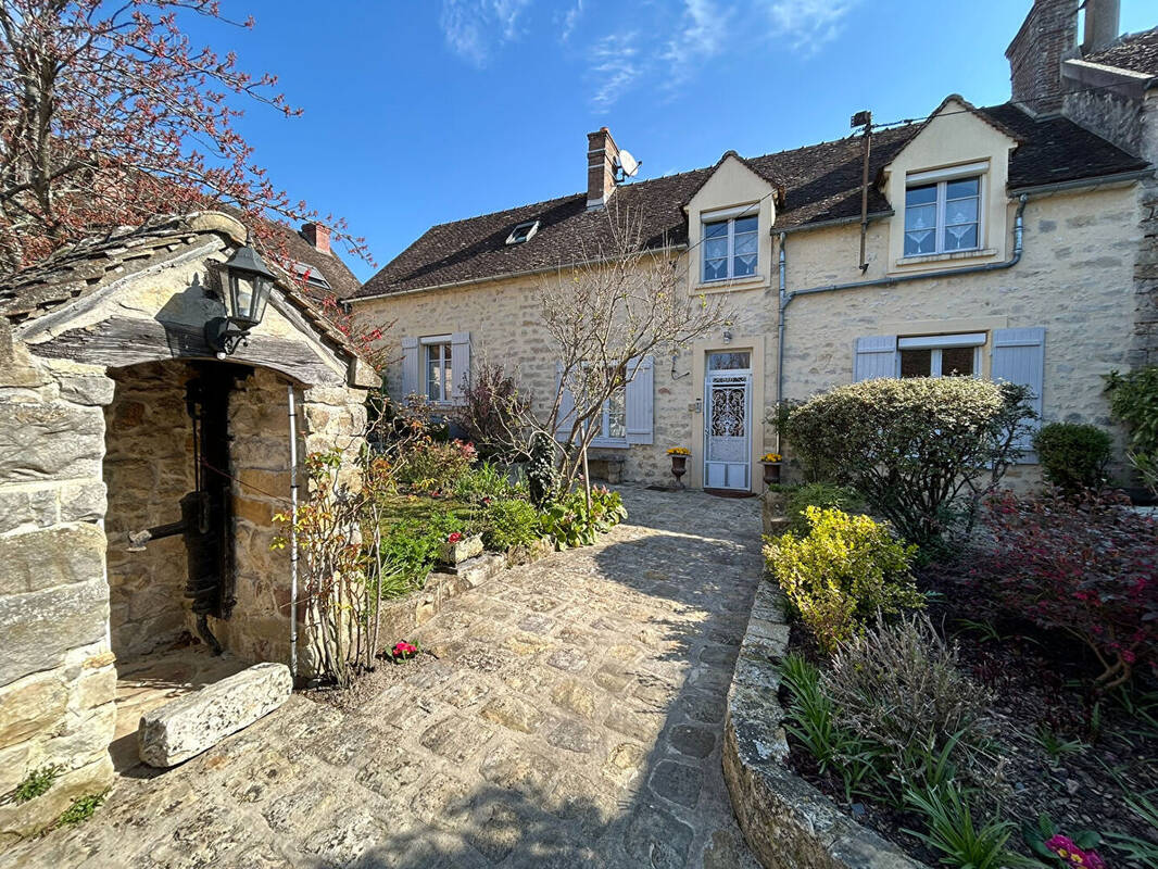 Maison à BOURRON-MARLOTTE