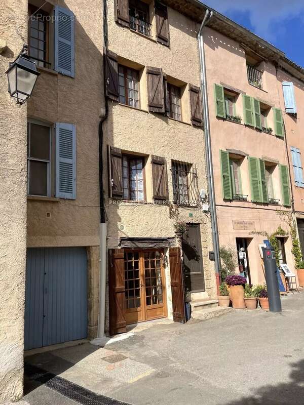 Maison à TOURTOUR
