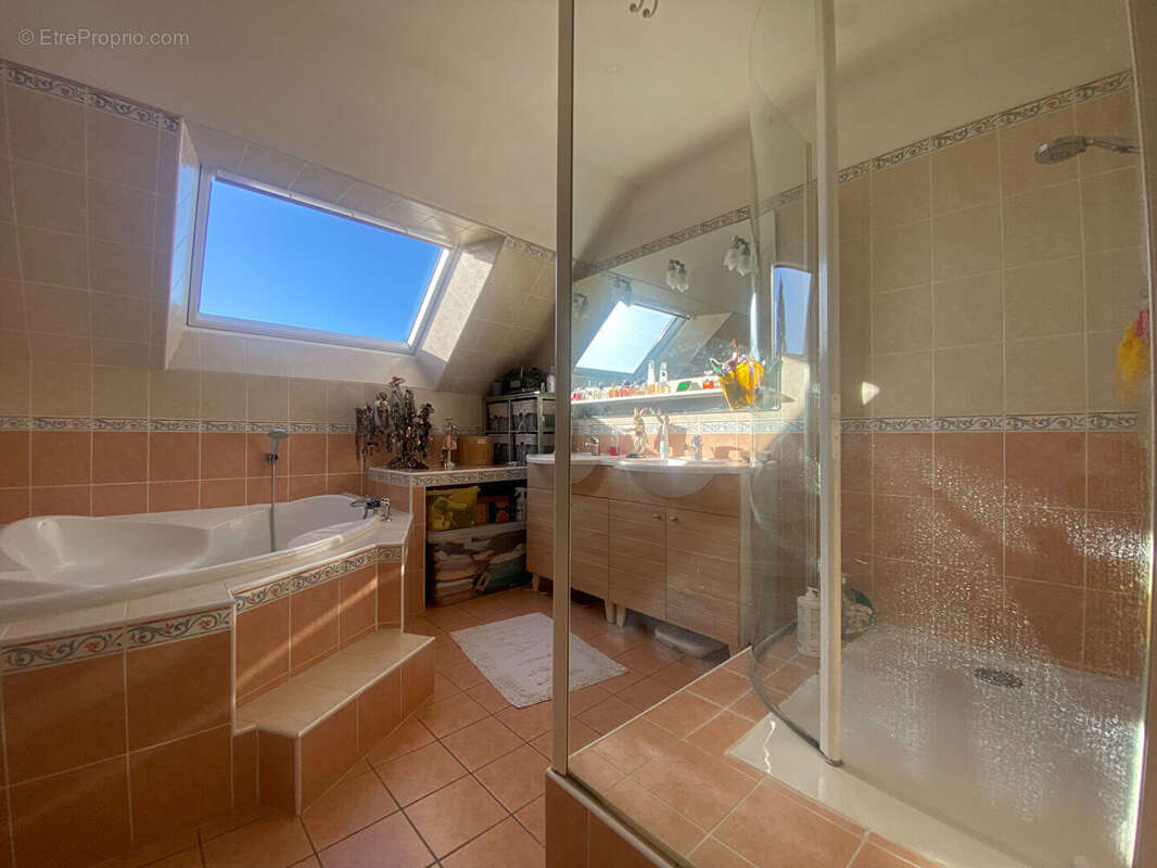 Maison à LE NEUBOURG